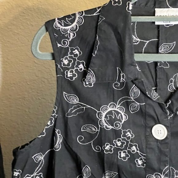 BUNDLE 3 FOR $18 Carolina Colours Stretch Sleeveless Shirt 14/16 Embroidered - Picture 11 of 14
